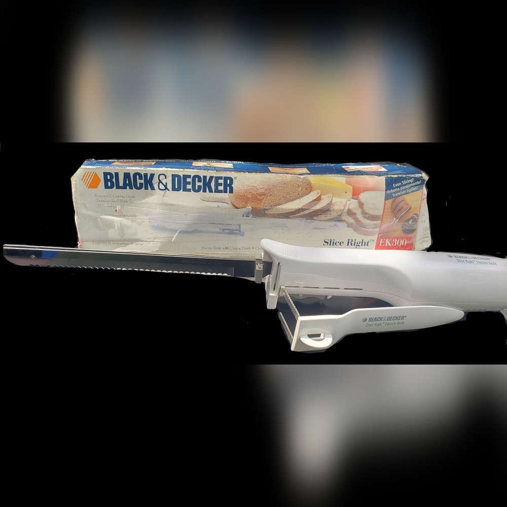 Black & Decker Slice Right Electric Knife.  Model EK300